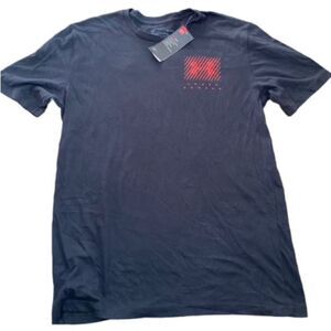 Under Armour Tshirt NWT